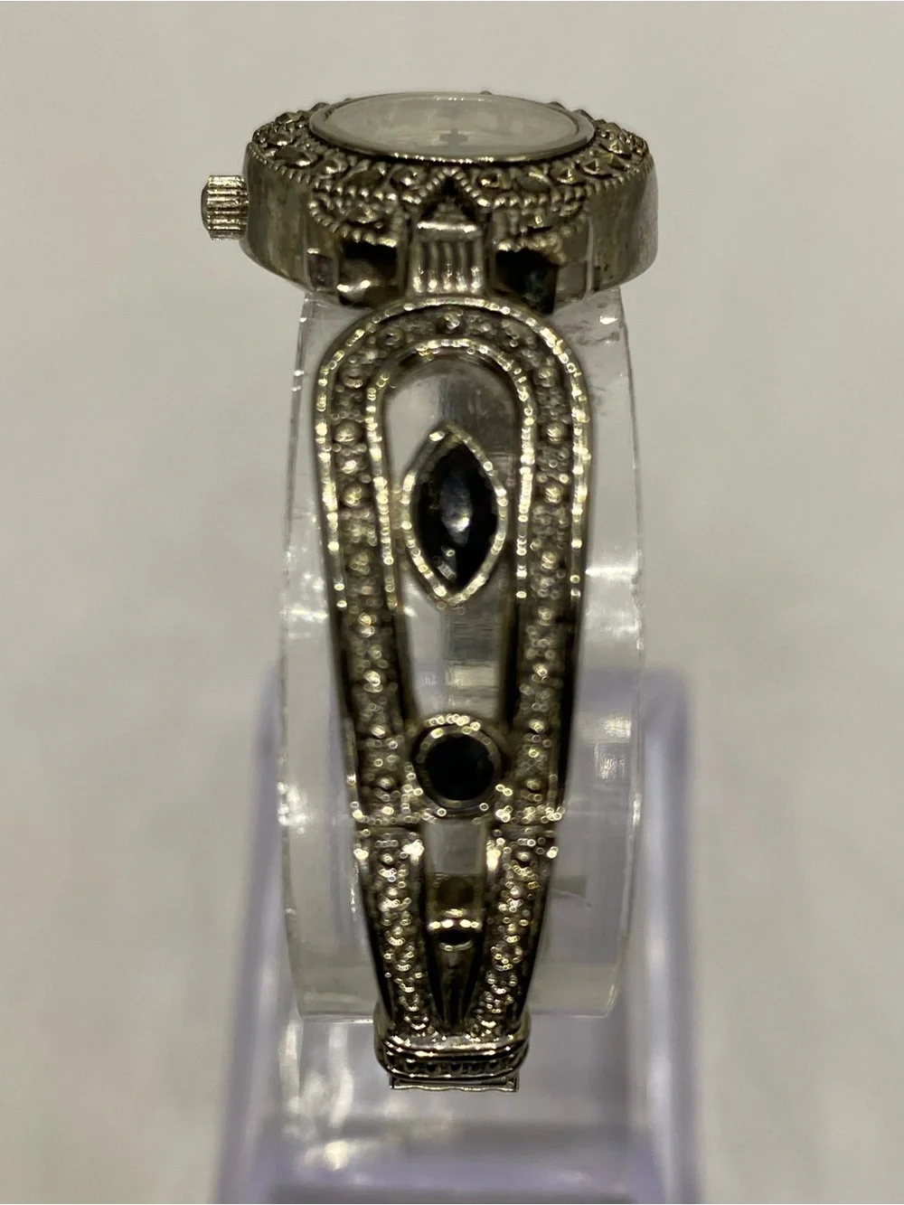 Designer ***  Silver-Tone  ^^^ Marcasite” Oval Bracelet Watch ***